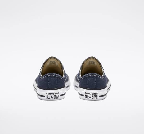 Converse Chuck Taylor All Star Classic Low Tops Shoes Navy | CV-609UOJ