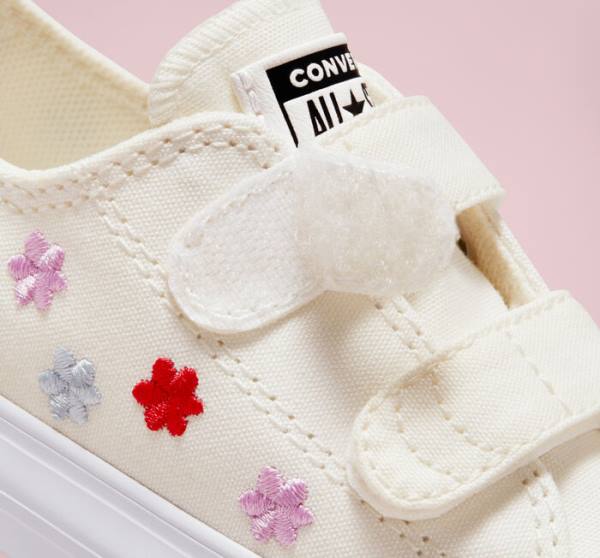 Converse Chuck Taylor All Star Easy-On Floral Embroidery Low Tops Shoes White / White | CV-960ZSK