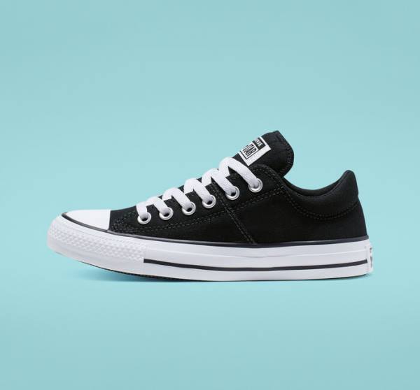 Converse Chuck Taylor All Star Madison Low Tops Shoes Black / White | CV-698JQR