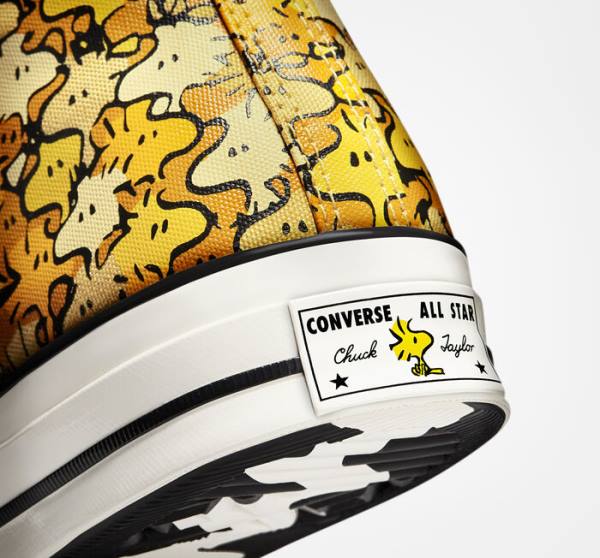 Converse Peanuts Chuck 70 High Tops Shoes Yellow / Gold | CV-913GDU